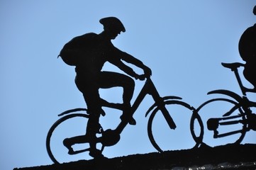 Petite balade entre amis en vélo à la campagne !